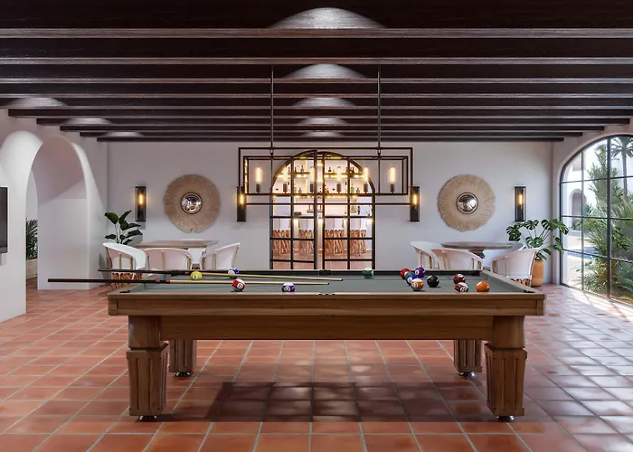 Hotel Tropicana Cabos, Tapestry Collection By Hilton 4*
